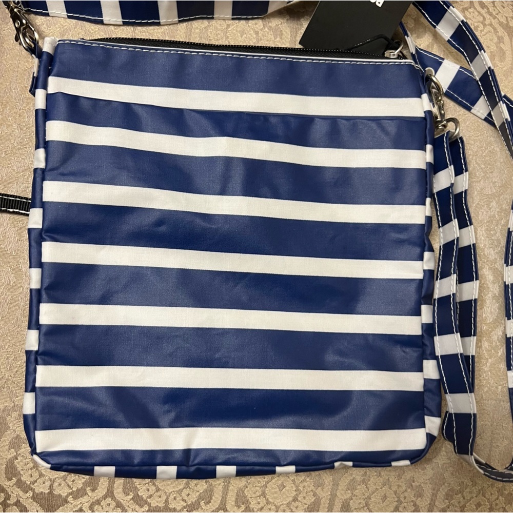 Scout Polly crossbody bag blue & white stripes new with tag - Picture 8 of 10
